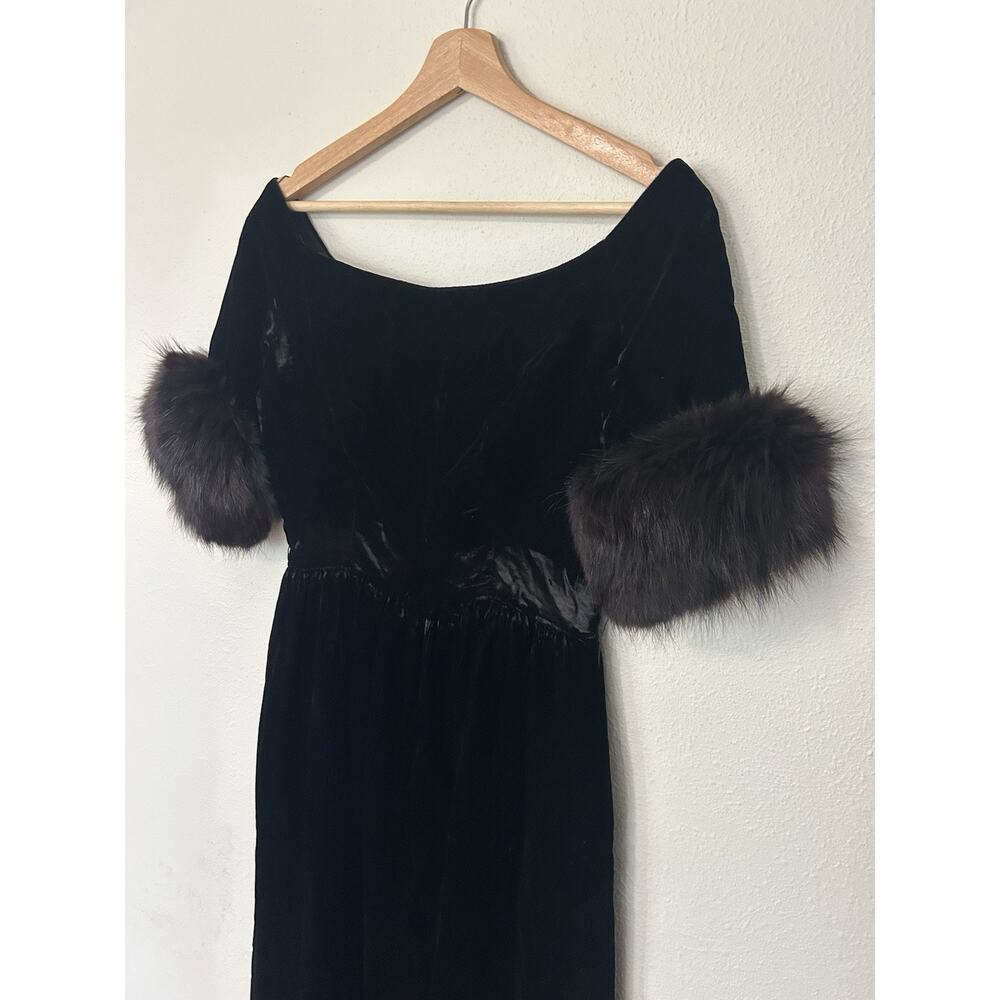 Vintage 1960s Oscar de la Renta Black Velvet Evening Gown Fur Cuffs Boutique